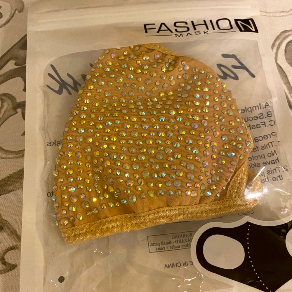 Fashion face mask